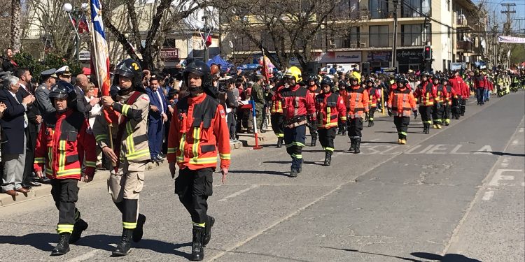 Municipalidad de Cauquenes entrega importante subvención a bomberos
