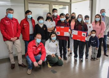 Avanza entrega de notebooks a más de 11 mil estudiantes maulinos