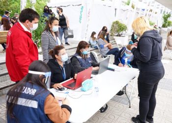 71 mil personas mayores de 45 años del Maule tienen su Pase de Movilidad bloqueado por no contar con su dosis de refuerzo