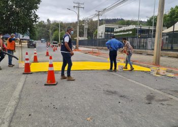 Municipalidad de Talca instala cuatro lomos de toro en la Alameda para evitar carreras ilegales