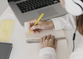Facultad de Ciencias Religiosas y Filosóficas de la UCM ofrece tres diplomados en línea