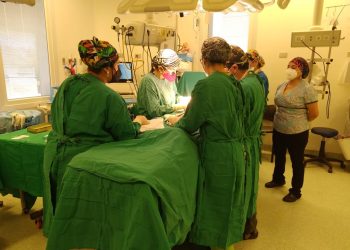 Niños maulinos son operados en el HRT gracias a operativo de la Corporación Mater