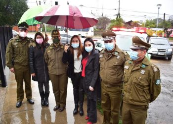 Gobierno Regional del Maule entrega 3 camionetas 4×4 a Carabineros de San Rafael y Talca
