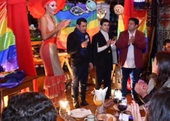 Actores políticos, públicos y privados se hicieron presente en Cena Anual por el VIH