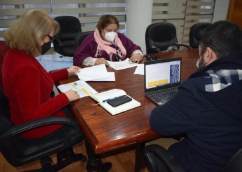 Autónoma aporta becas para programa de formación de conductores profesionales para disminuir déficit en el Maule