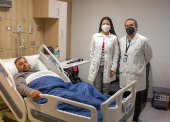 Hospital Regional de Talca realiza inédito estudio del sueño en paciente con apnea obstructiva severa