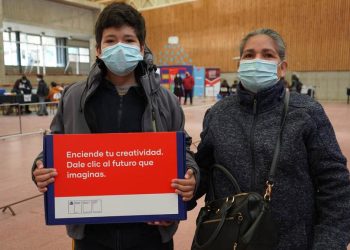 Parte en el Maule entrega de notebooks a más de 9 mil estudiantes de séptimo básico