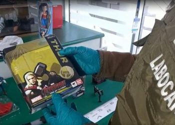 Carabineros de Talca advierte sobre compra de juguetes falsificados