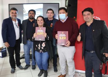 Soñadores Rojinegros lanzó en sociedad libro de la historia de Rangers de Talca