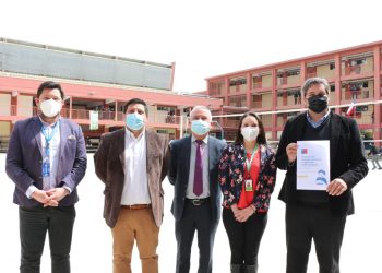 Autoridades reafirman voluntariedad en uso de mascarillas en establecimientos educacionales