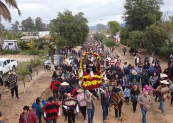Miles de personas llegaron a saludar a San Francisco de Asís en Huerta de Maule