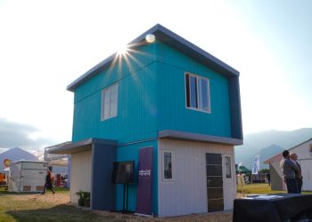 Plan de Emergencia Habitacional comenzará en Constitución con la construcción de viviendas en madera industrializada