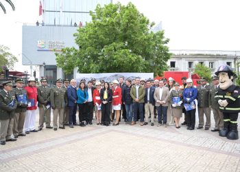 Bomberos del Maule recibió equipamiento por parte del Gobierno Regional para combatir incendios forestales