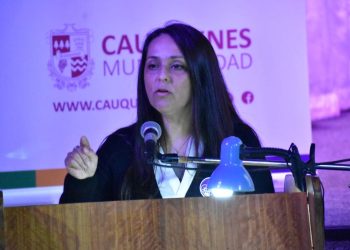 Alcaldesa de Cauquenes llama al Congreso a aprobar norma para realizar convenios de pago por deudas de aseo