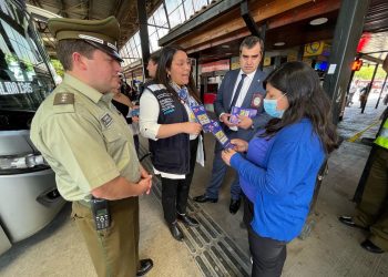 Autoridades realizaron jornada de prevención en Terminal de Buses de Parral