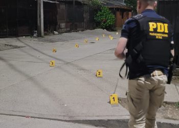 Hombre murió tras ser baleado desde un automóvil