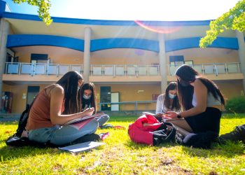 UTalca crea nueva oferta de becas y apoyos a estudiantes