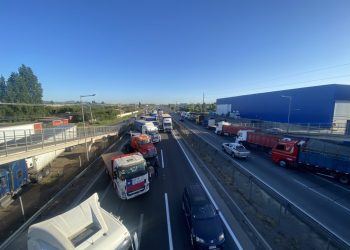 Camioneros del norte inician paralización por alto precio de combustibles