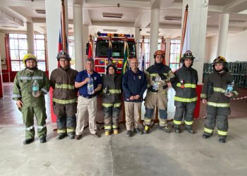 Bomberos de Linares lanzó campaña de hidratación para sus voluntarios que participen en incendios forestales