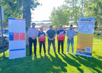 Deportistas de la región recibieron becas educativas gracias a Brincus