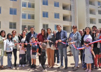 Ochenta familias se sumaron a condominio de integración “Rocas de la Iglesia” en Constitución