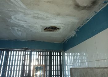Detectan forado para escape en penal de Curicó
