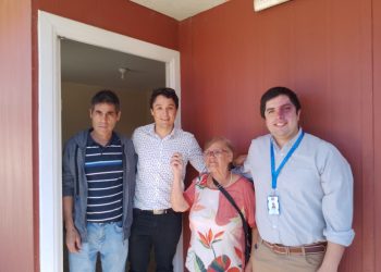 Senama Maule entrega viviendas tuteladas a nuevas residentes en Talca