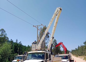 CGE realiza trabajos de mejoramiento de la red por 150 millones de pesos en la comuna de Vichuquén