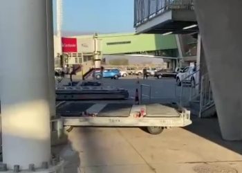 Violento asalto en el aeropuerto de Santiago: vea las imágenes del hecho