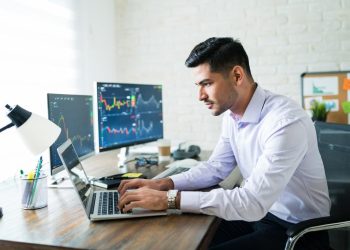 Comienza concurso para aprender a invertir en las bolsas mundiales
