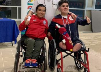 Más de treinta medallas se colgaron nadadores del Maule en Nacional de Paranatación