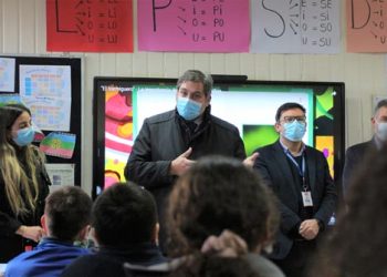 Con llamado a mantener buena asistencia autoridades dieron por iniciado segundo semestre en el Maule