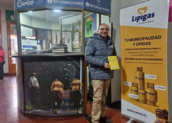 Convenio entre el municipio y Lipigas permite a familias curicanas ahorrar en la compra de gas