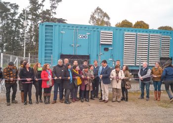CGE inaugura generador de respaldo que mejorará el servicio eléctrico a más de 2.000 clientes de Pelluhue