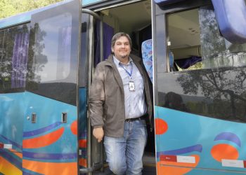 Sostenedores de la región recibirán $140 millones Mineduc para Transporte Escolar Rural