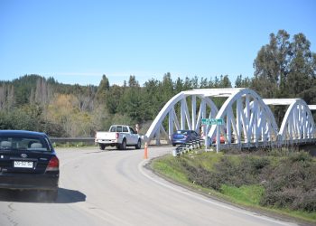 Gobernadora Regional del Maule destacó habilitación del Puente Tres Arcos