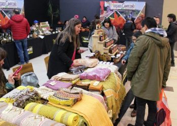 Para apoyar a emprendedores damnificados: Mercado Campesino llega a Mall Curicó