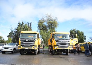 Retiro cuenta con dos nuevos camiones tolva gracias al Gobierno Regional