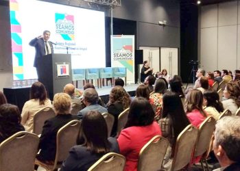 Educadores y profesores maulinos pueden postular a mentoría para mejorar adaptación y desarrollo profesional