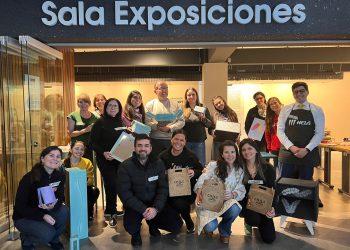 Taller de renovación de muebles y objetos en Universidad Autónoma Talca