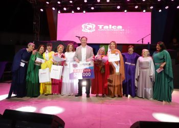 Más de cinco mil personas disfrutaron de la Gala de cierre de la Fiesta de la Primavera 2023