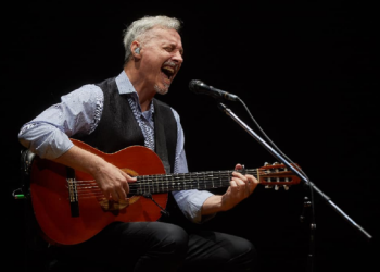 Pedro Aznar llega al TRM con su gira “El mundo no se hizo en dos días”