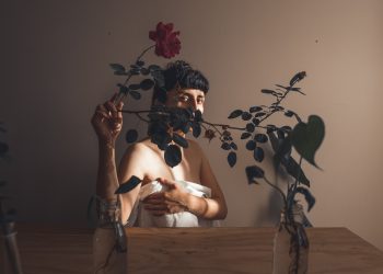 Lúcida pone a prueba los sentidos con la estimulante canción “Enciende”