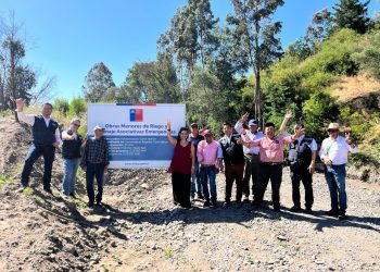 Autoridades visitaron obras de reparación a canal Idahue con programa emergencia de INDAP