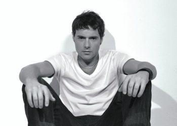 Paolo Meneguzzi vuelve a Chile con show acústico y se presentará en el Casino de Talca