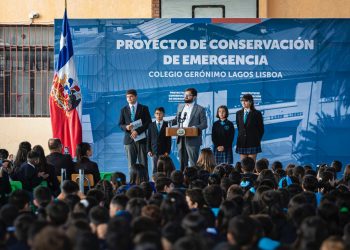 En Reunión Privada Alcalde de San Javier Entregó Carpeta de Proyectos al Presidente Boric