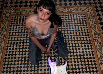 “Palomita”, el nuevo sencillo de la artista talquina Río