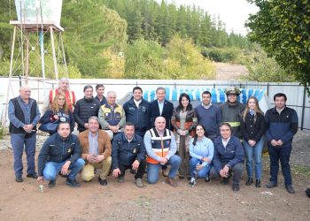 Entregan 75 piscinas de agua para la mitigación de incendios forestales en la región
