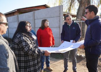 Comienzan obras de apertura de calle El Roble en Villa El Bosque de Curicó