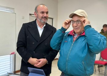 Óptica Comunal de la Corporación de Desarrollo de Parral ha beneficiado a cerca de 10 mil personas